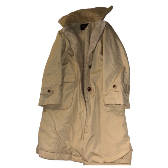 Coat - Picture 1 of 3